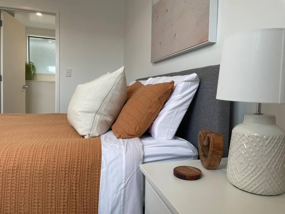 Parkside Retreat - 3 Beds -Sleeps 6 Near Westfield Villa Christchurch Exterior foto