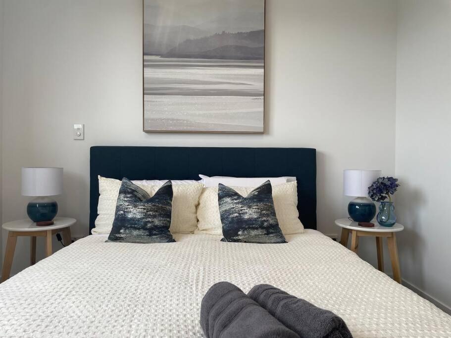 Parkside Retreat - 3 Beds -Sleeps 6 Near Westfield Villa Christchurch Exterior foto